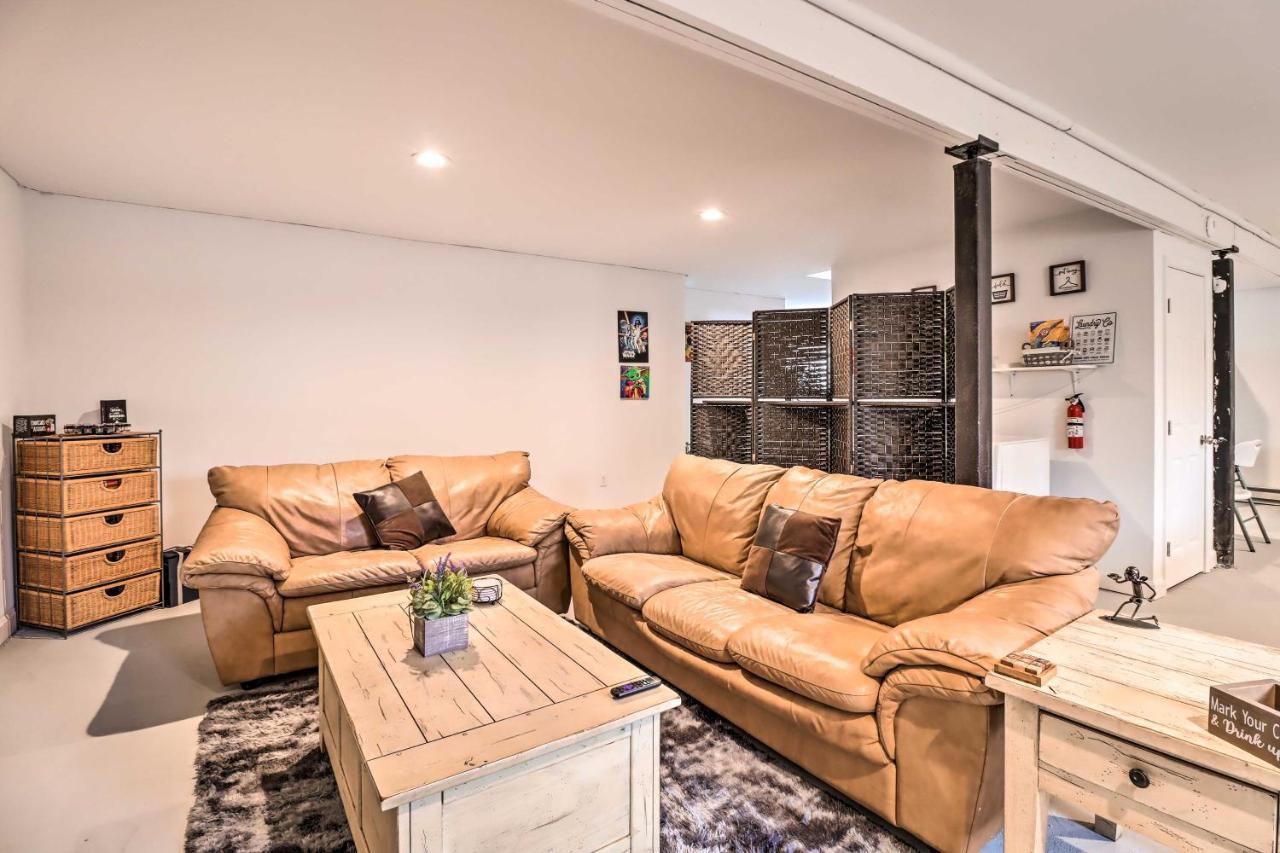 Tobyhanna Home With Game Room And Fire Pit Ngoại thất bức ảnh